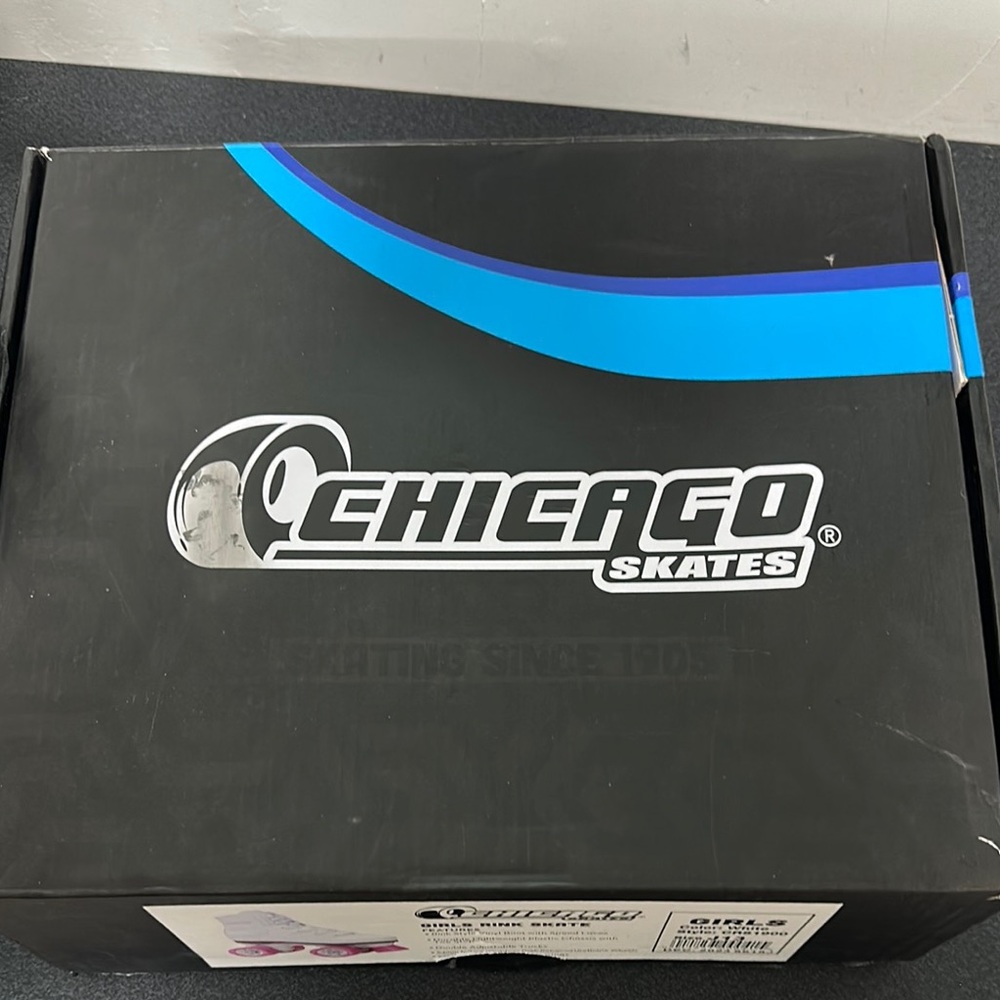 Kids new girls roller skates 🛼 - Picture 2 of 7